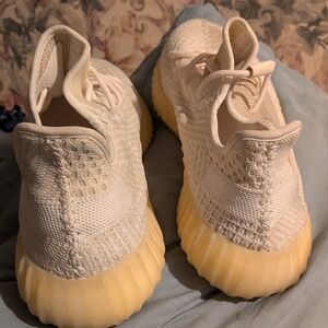 Addias Yeezy Boost 350 Version 2